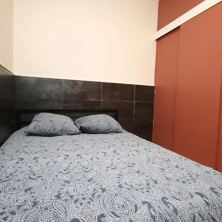 Appartement 12 - Avec Lit Double Et Sdb Prive